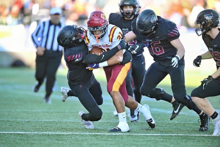 a Central Catholic Tualatin 6A Oregon football final November 22 2023 Leon Neuschwander 21